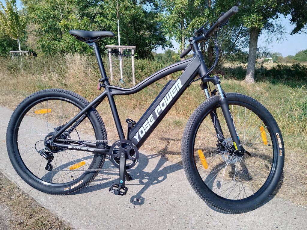 Titelbild-des-Yose-Power-B01-BLK-E-Bikes