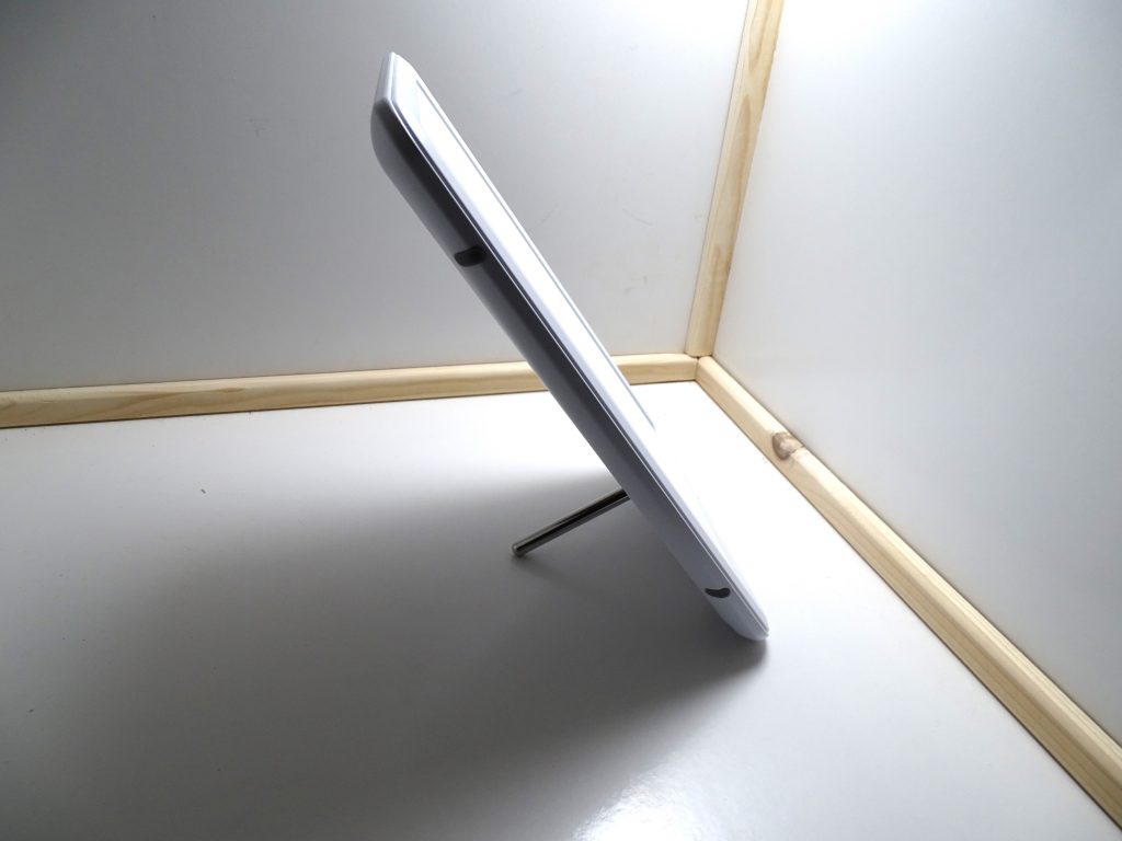 TopLife-Tageslichtlampe vertikal Seitenansicht