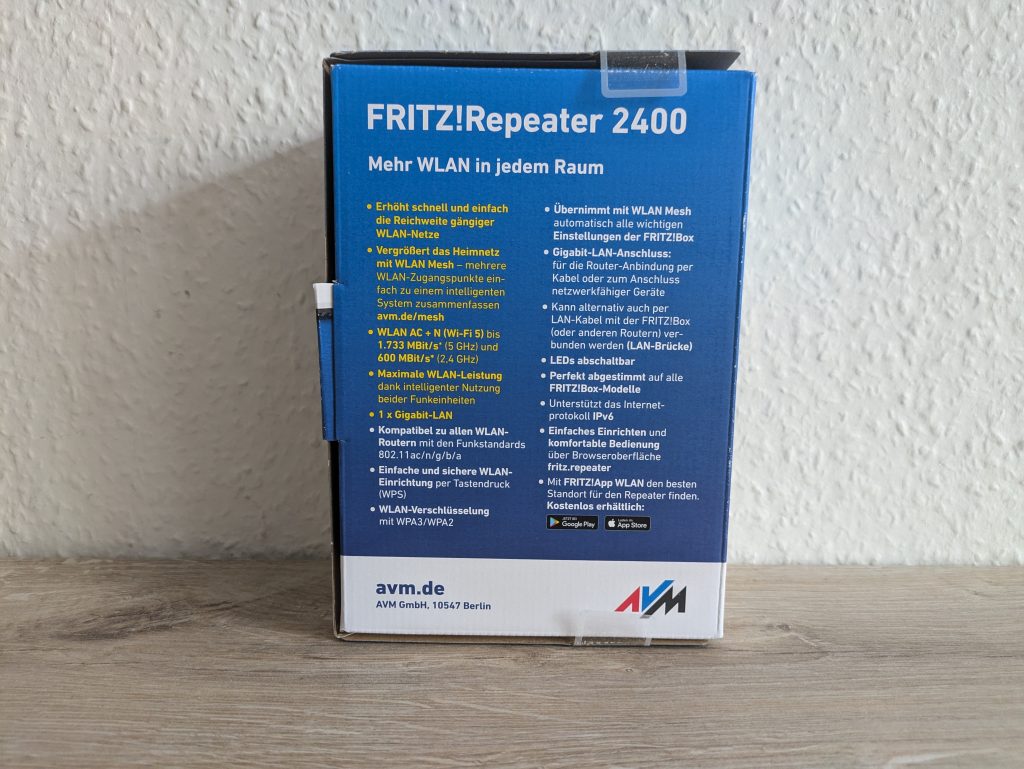 Verpackung des AVM FRITZ! 2400 WLAN-Repeaters von hinten