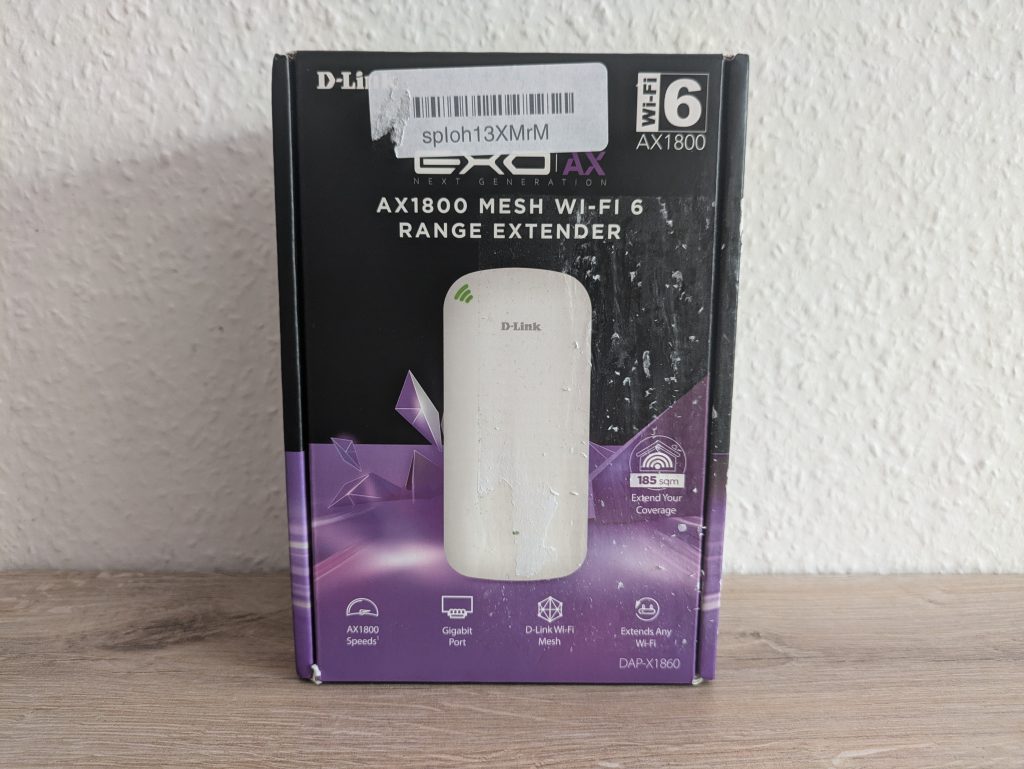 Verpackung des D-Link DAP-X1860 WLAN-Repeaters von vorne