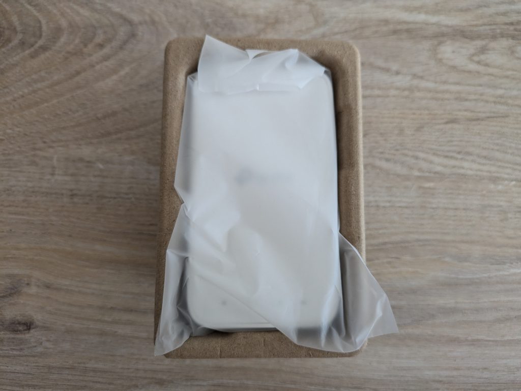 Verpackung des TP Link RE230 WLAN-Repeaters geöffnet