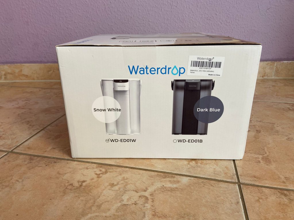 Verpackung des Waterdrop Instant Electric Wasserfilters von Links