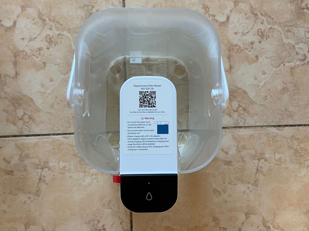 Waterdrop Instant Electric Wasserfilter von unten