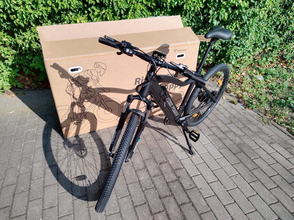 Yose-Power-B01-BLK-E-Bike-fertig-montiert-vor-der-Verpackung