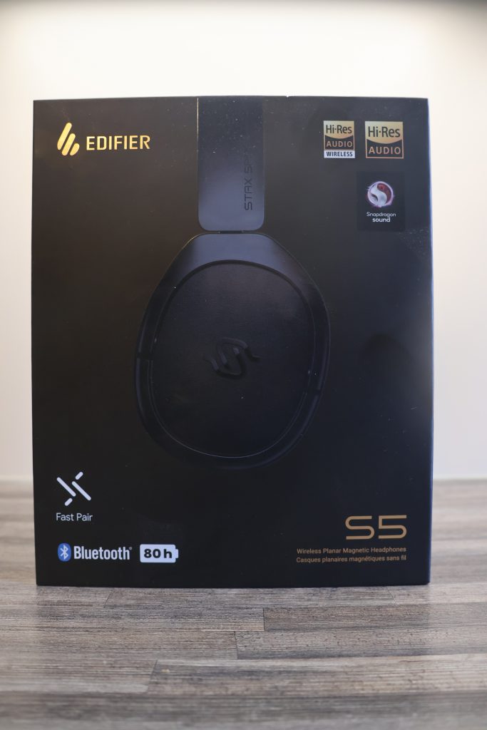 Edifier Stax Spirit S5 Bluetooth-Kopfhörer Karton vorne