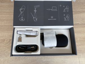 Logitech G Yeti GX Mikrofon in der Verpackung