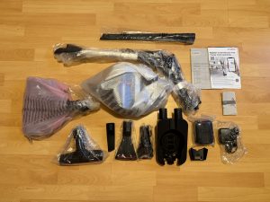 Bosch Unlimited 7 BSS711W Akku-Staubsauger ausgepackt 1