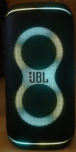 JBL Partybox Club 120 Bluetooth-Lautsprecher Action 2