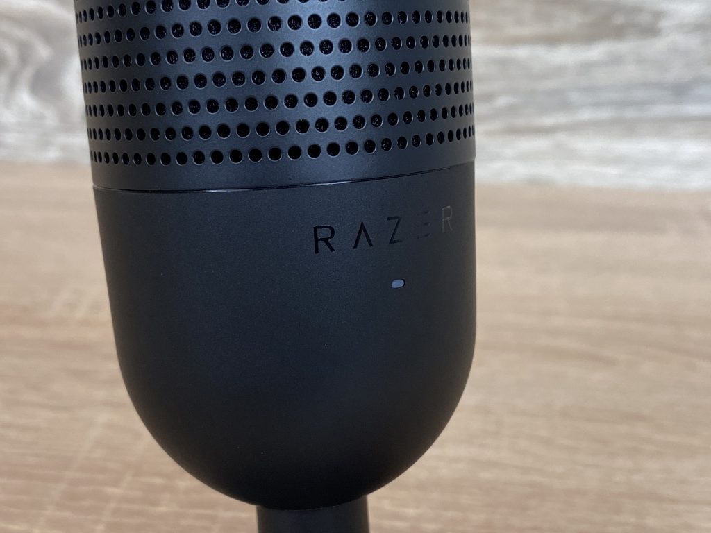 Razer Seiren V3 Mini Mikrofon Detail Vorderseite