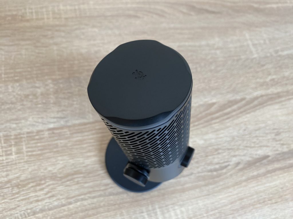 JBL Quantum Stream Studio Mikrofon Detail Oberseite
