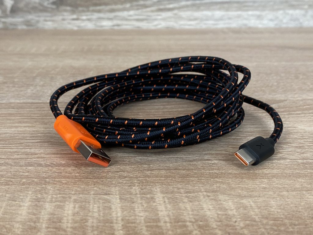 JBL Quantum Stream Studio Mikrofon USB-Kabel