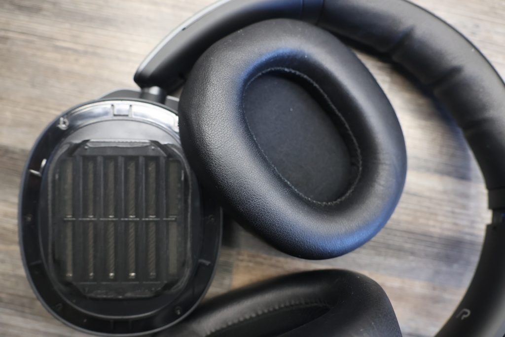 Edifier Stax Spirit S5 Bluetooth-Kopfhörer Ohrpolster ab