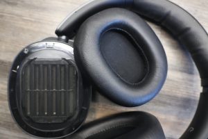 Edifier Stax Spirit S5 Bluetooth-Kopfhörer Ohrpolster ab