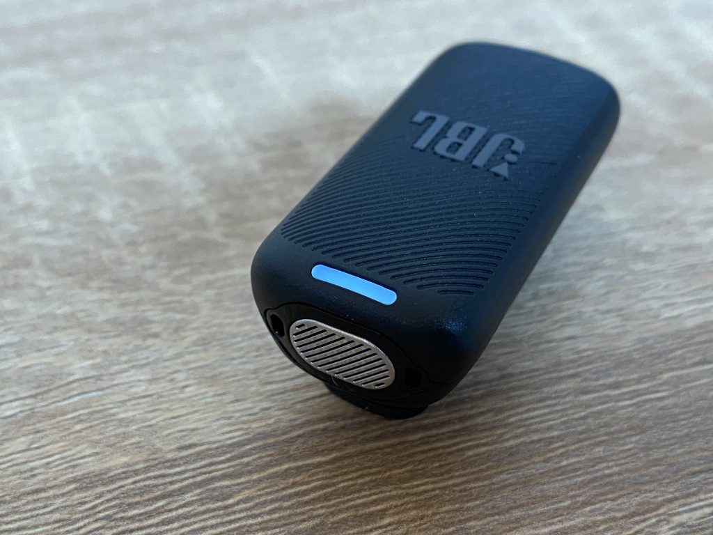 JBL Quantum Stream Wireless Mikrofon Sender in Bereitschaft