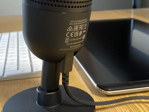 Razer Seiren V3 Mini Mikrofon Detail Anschluss