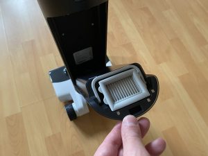 Roborock Flexi Pro Akku-Staubsauger Detail Schmutzwasserbehälter