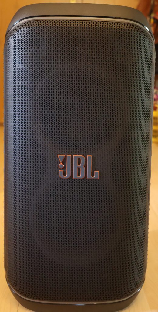 JBL Partybox Club 120 Bluetooth-Lautsprecher ausgeschaltet