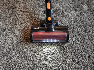 Inse S600 Akku-Staubsauger Detail Beleuchtung