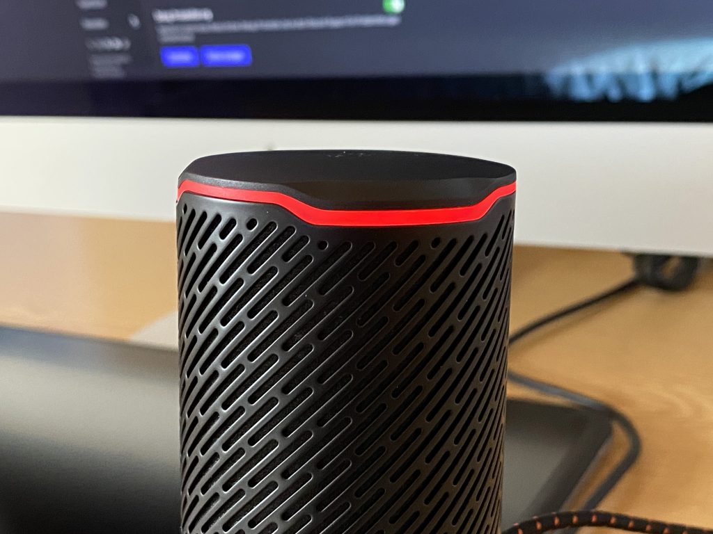 JBL Quantum Stream Studio Mikrofon Stumm geschaltet