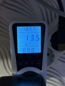 Bosch Unlimited 7 BSS711W Akku-Staubsauger Leistungsaufnahme beim Laden