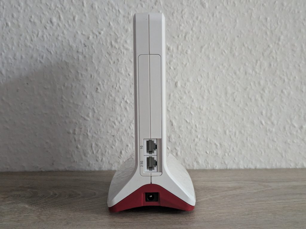 AVM FRITZ!Repeater 6000 WLAN-Repeater von hinten
