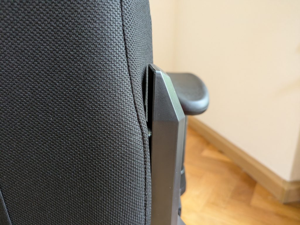 Abdeckung von hinten, Robas Lund DX Racer 1.2 FD01 Bürostuhl