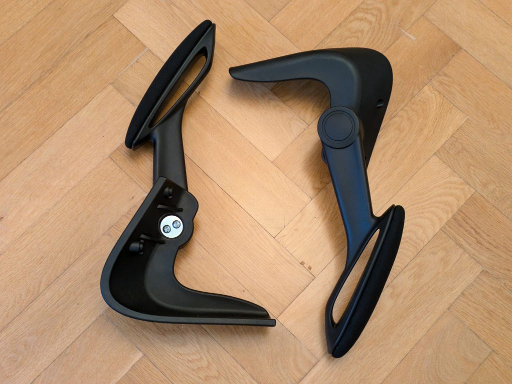 Armlehnen des SONGMICS OBN047B01 Bürostuhls