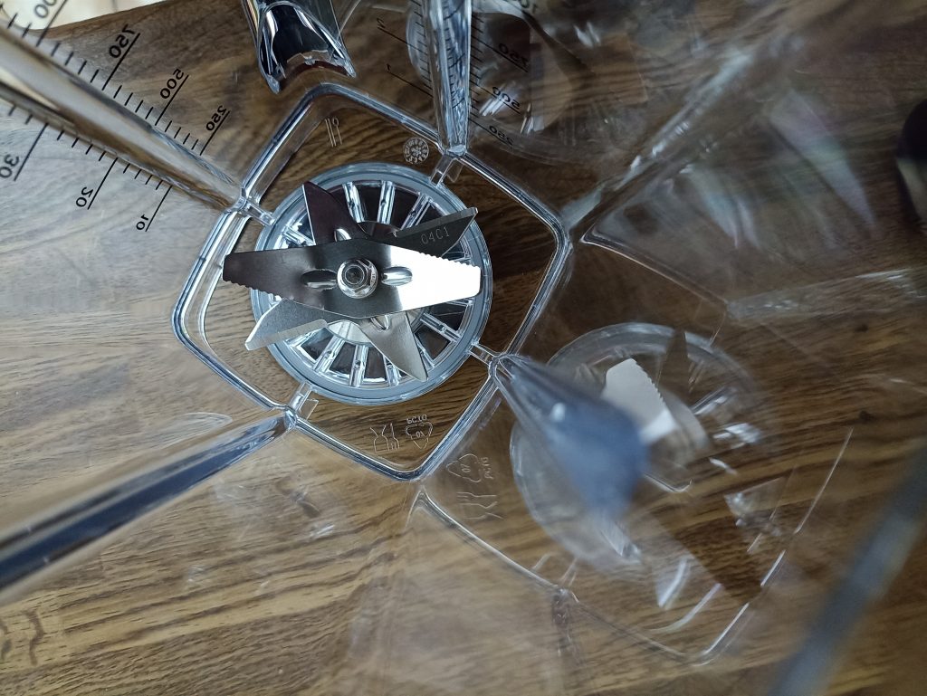 Bosch VitaBoost MMBH6P6BDE Standmixer, Klingen