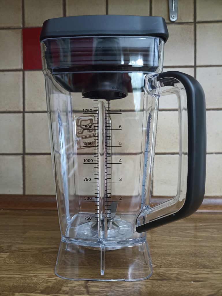 Bosch VitaBoost MMBH6P6BDE Standmixer, Mixergefäß mit Deckel