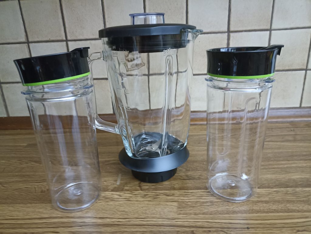 Braun Household PowerBlend 3 JB 3272 Standmixer, alle drei Mixerbehälter