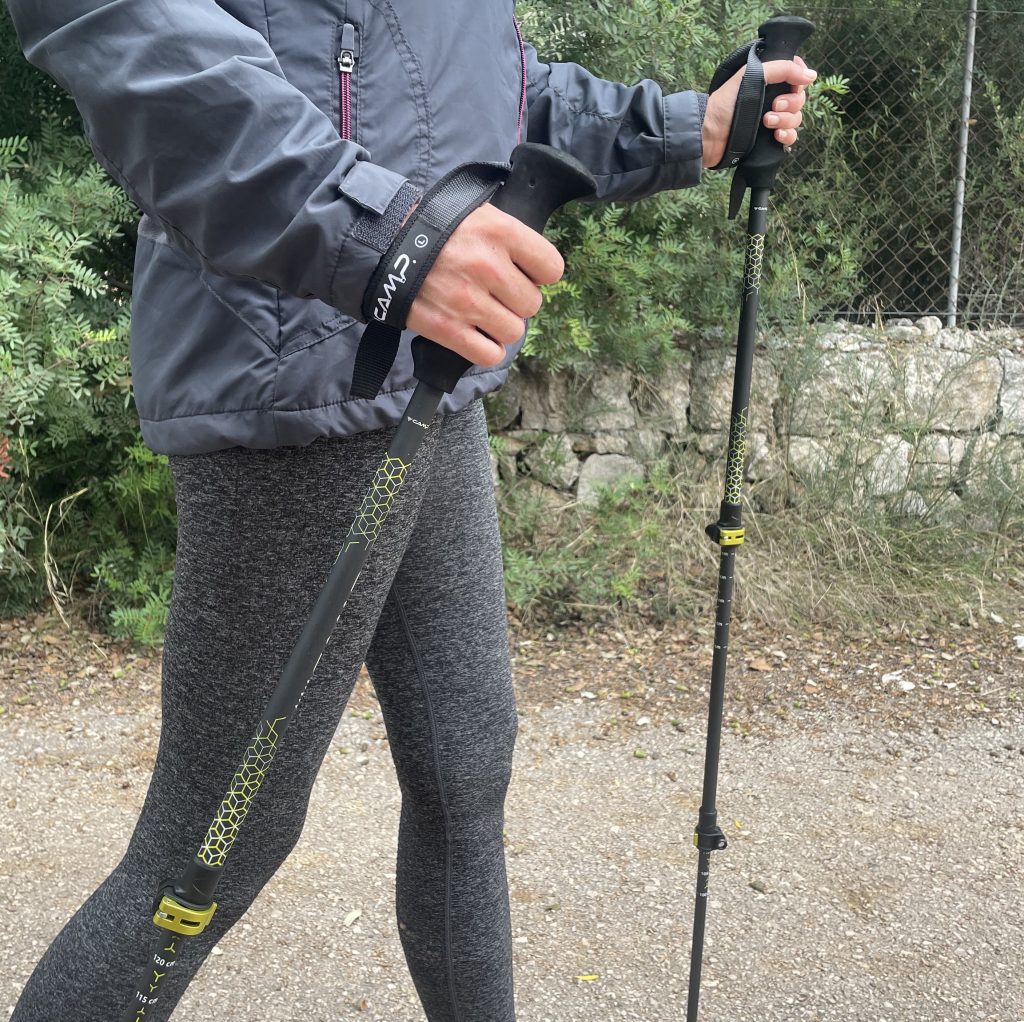C.A.M.P. Backcountry Carbon 2.0 Wanderstöcke Praxitest auf Schotter und Asphalt