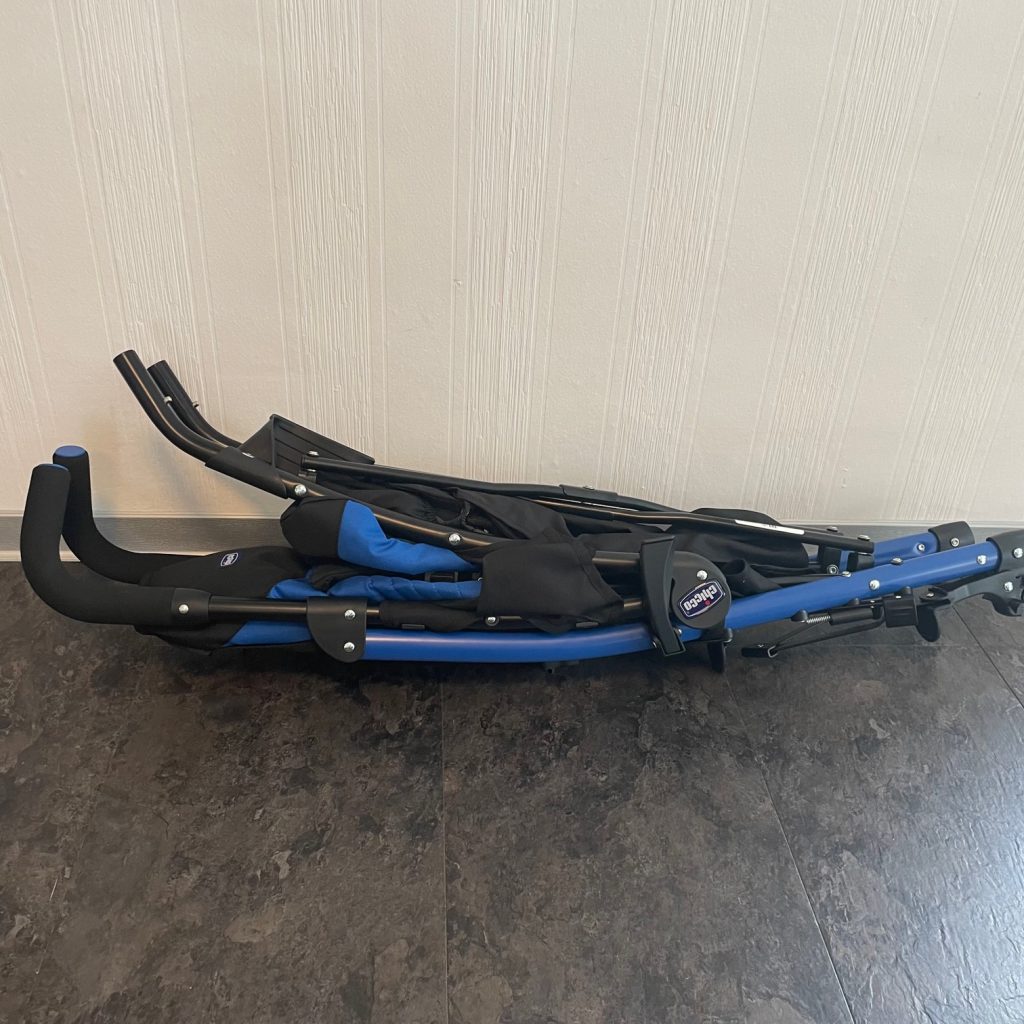 Chicco Echo Buggy Gestell zusammengeklappt