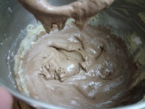 Clatronic KM 3711 Küchenmaschine, Rührteig plus Backkakao mit Flachrührer angerührt