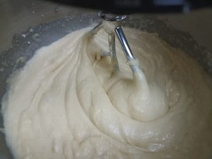 Clatronic KM 3711 Küchenmaschine, Rührteig rühren mit Flachrührer