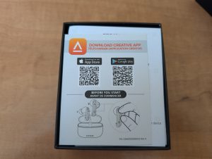 Creative Aurvana Ace 2 In-Ear-Kopfhörer Verpackung mit Anleitung