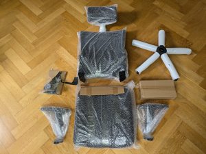 Daccormax DAZ ZF35 Bürostuhl ausgepackt und mit Verpackung
