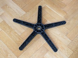 Drehkreuz des Robas Lund DX Racer 1.2 FD01 Bürostuhls von unten
