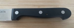 Fackelmann NIROSTA Mega 43395 Küchenmesser Nahaufnahme Griff