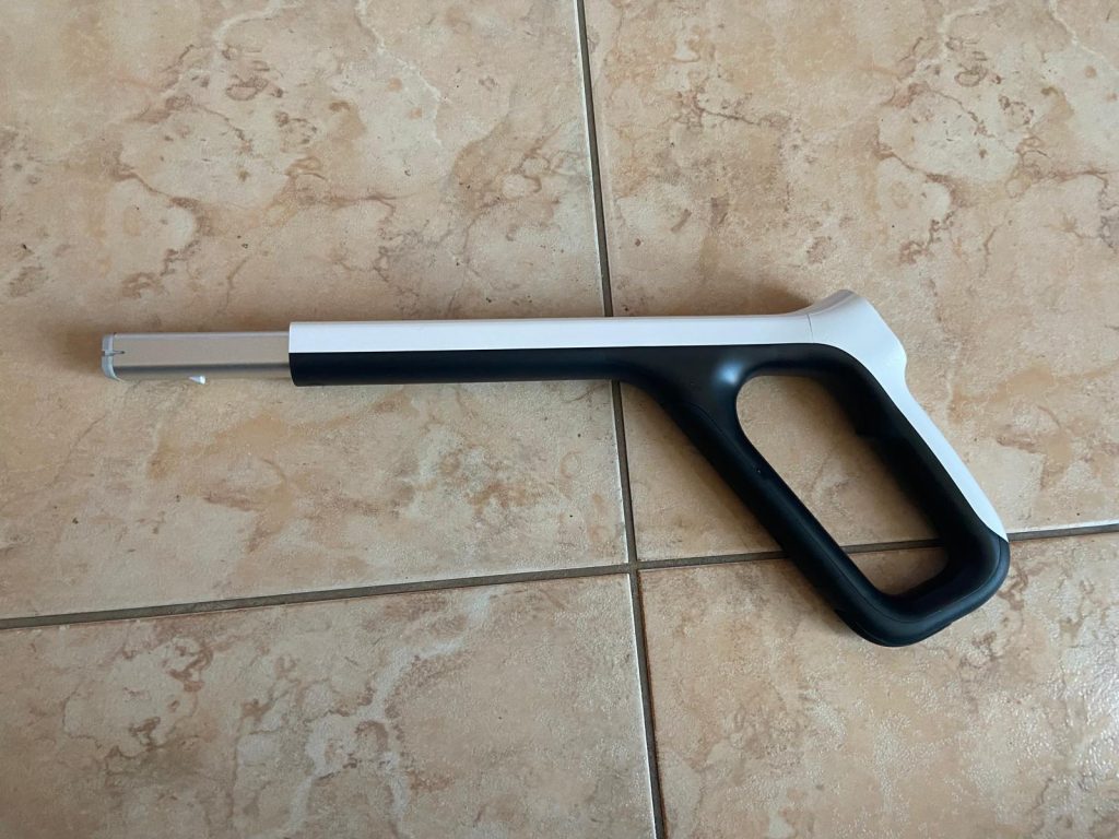 Griff des Roborock Flexi Pro Saugwischers, unmontiert