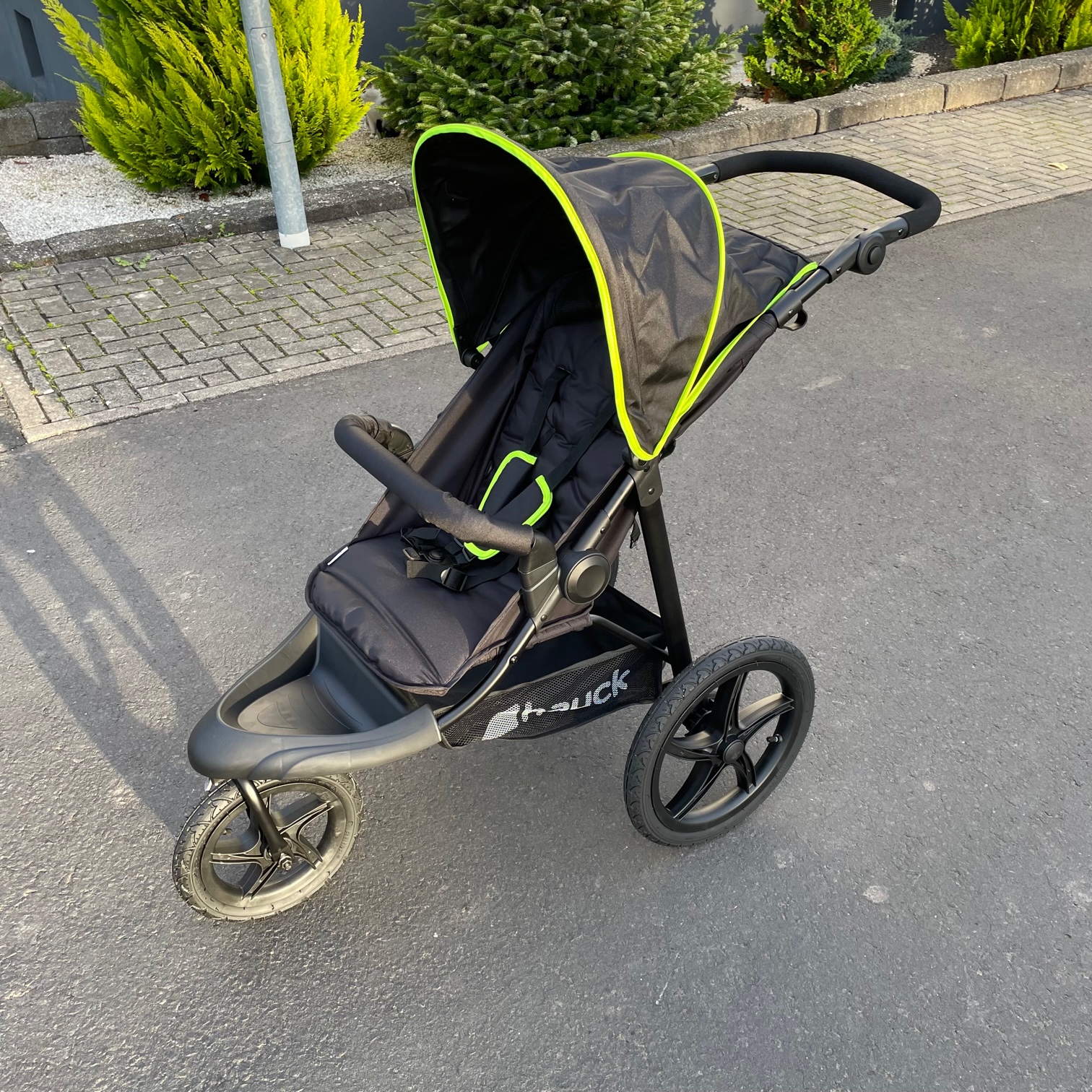 Hauck Runner Buggy Seitenansicht