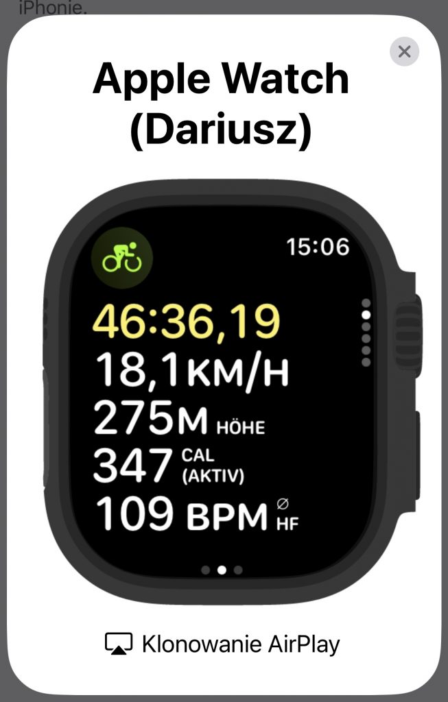 Apple Watch Ultra 2 Smartwatch auf dem geklonnten iPhone-Bildschirm