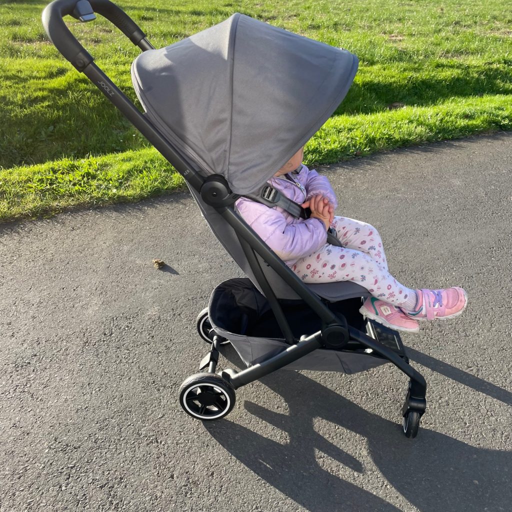 Joolz AER+ Buggy mit Kind