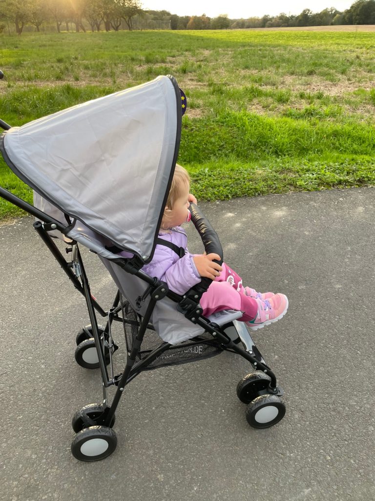 Kidmeister Jogger S2 Buggy mit Kind