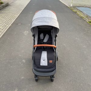 Kinderkraft Grande Plus Buggy von vorne