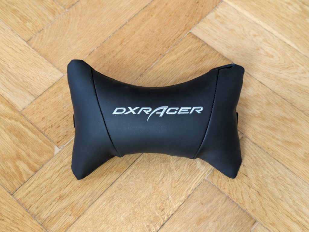Kopfkissen des Robas Lund DX Racer 1.2 FD01 Bürostuhls