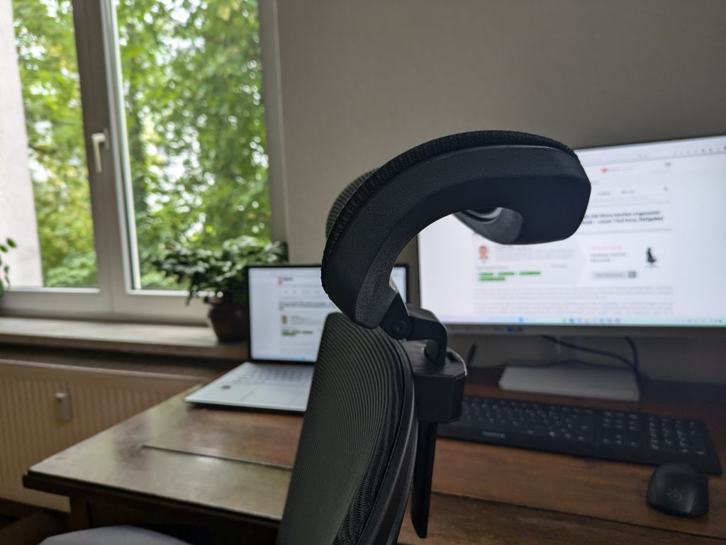 Kopfstütze des Daccormax DAZ ZF35 Bürostuhls (2)