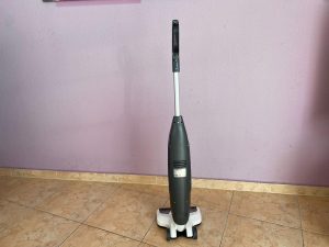 Leifheit Regulus Aqua PowerVac Pro 2.0 Saugwischer von hinten
