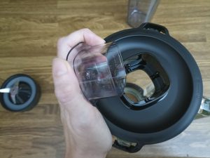 Philips 3000 Series HR229141 Standmixer, Nachfüllöffnung Deckel