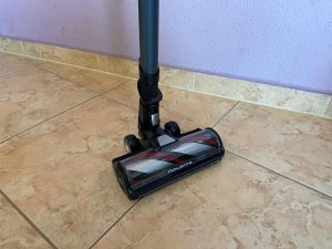 Rowenta X-Force Flex 14.60 Aqua Saugwischer mit Walze von vorne