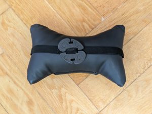 Rückseite des Kopfkissens des Robas Lund DX Racer 1.2 FD01 Bürostuhls